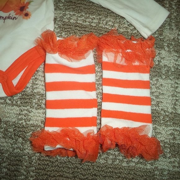 PUMPKIN OUTFIT BOUTIQUE BODYSUIT SKIRT HEADBAND SET COTUME-BABY GIRLS SIZE 3 M0. - Picture 3 of 5
